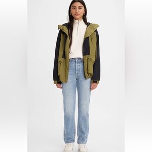 Levi’s 501 Original Fit Women’s Jeans